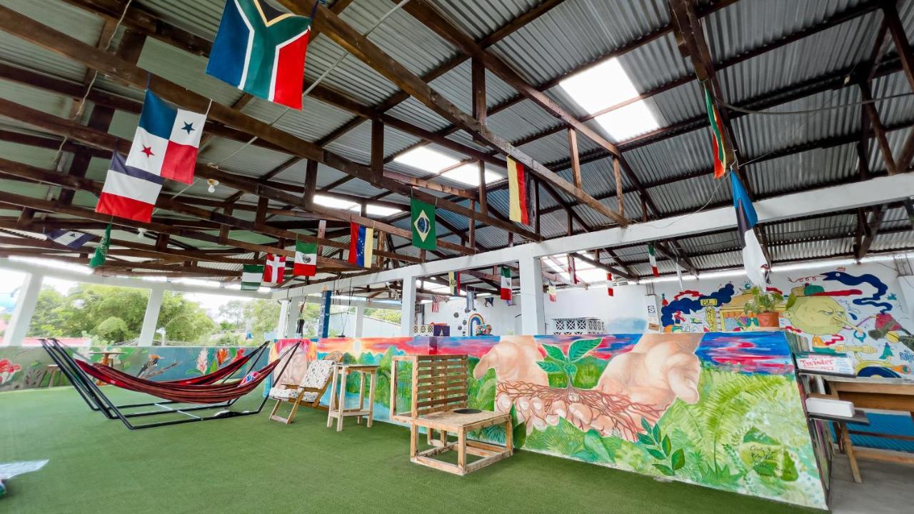 El Mural Backpackers Tarapoto Kültér fotó